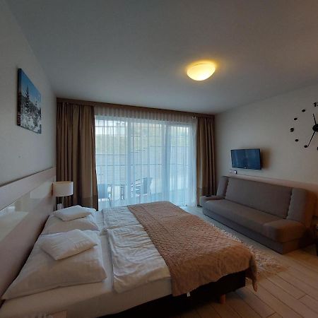 Apartament Sienna Czarna Gora Ischgl 18 Exteriör bild