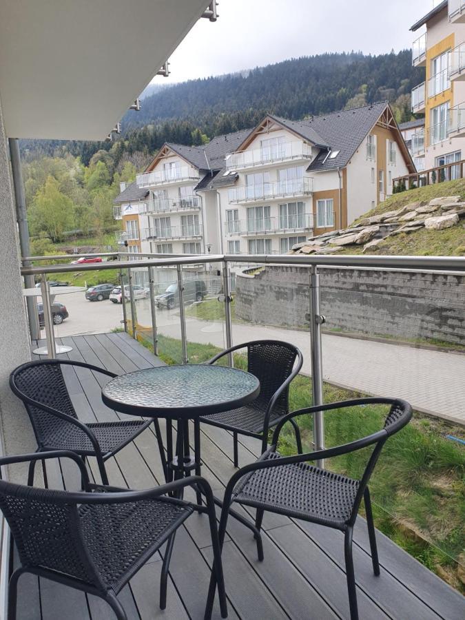 Apartament Sienna Czarna Gora Ischgl 18 Exteriör bild
