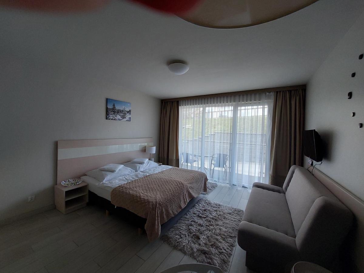 Apartament Sienna Czarna Gora Ischgl 18 Exteriör bild